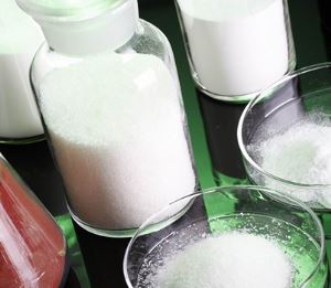 不溶性ポリビニルピロリドン(PVPP)25249-54-1ビールワインの清澄化洗剤錠剤のための果物崩壊剤